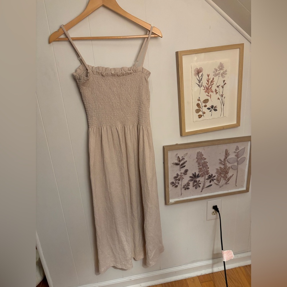 H&M Beige Maxi Dress